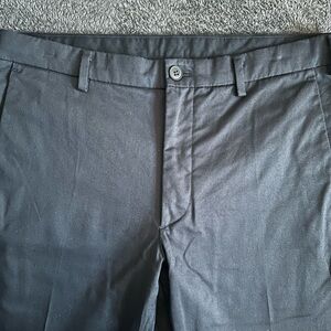 Uniqlo Men’s Black Slim Chinos Size 33 Waist 34 Inseam